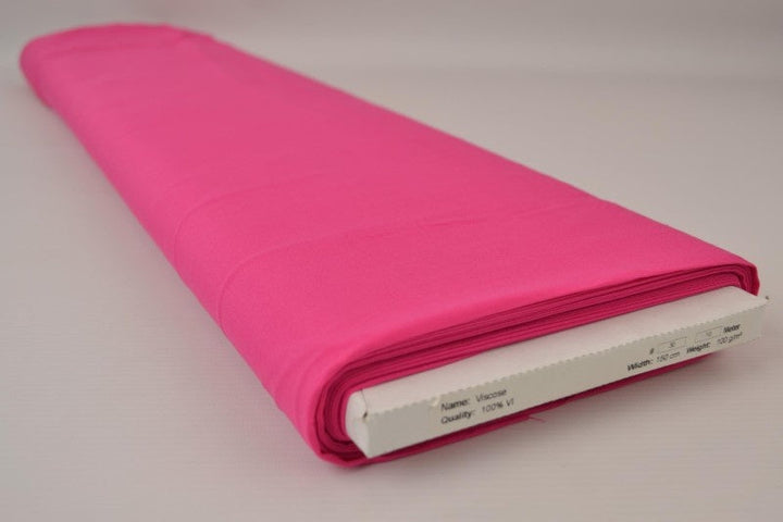 Pink viskosestoff – lett fall & elegant matt glans (bilde 2 av 4)