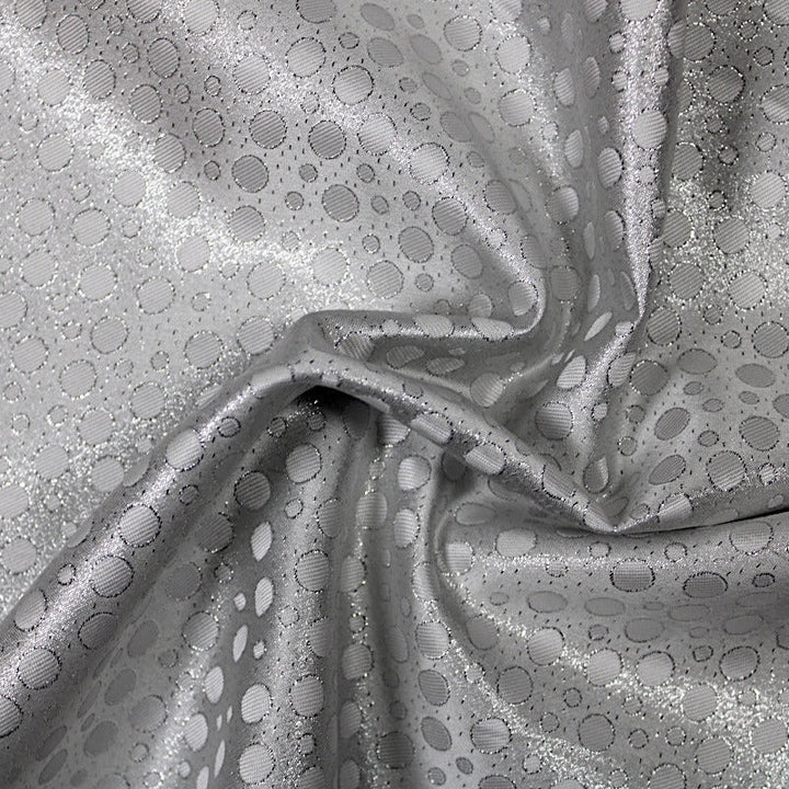 SØLV SATENG JACQUARD STOFF MED PRIKKER
