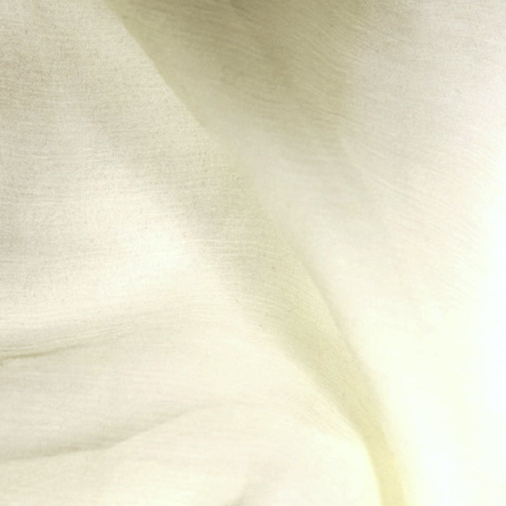RÅHVIT SILKE CHIFFON STOFF