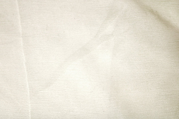 RÅHVIT SILKE CHIFFON STOFF – 140 CM BREDT