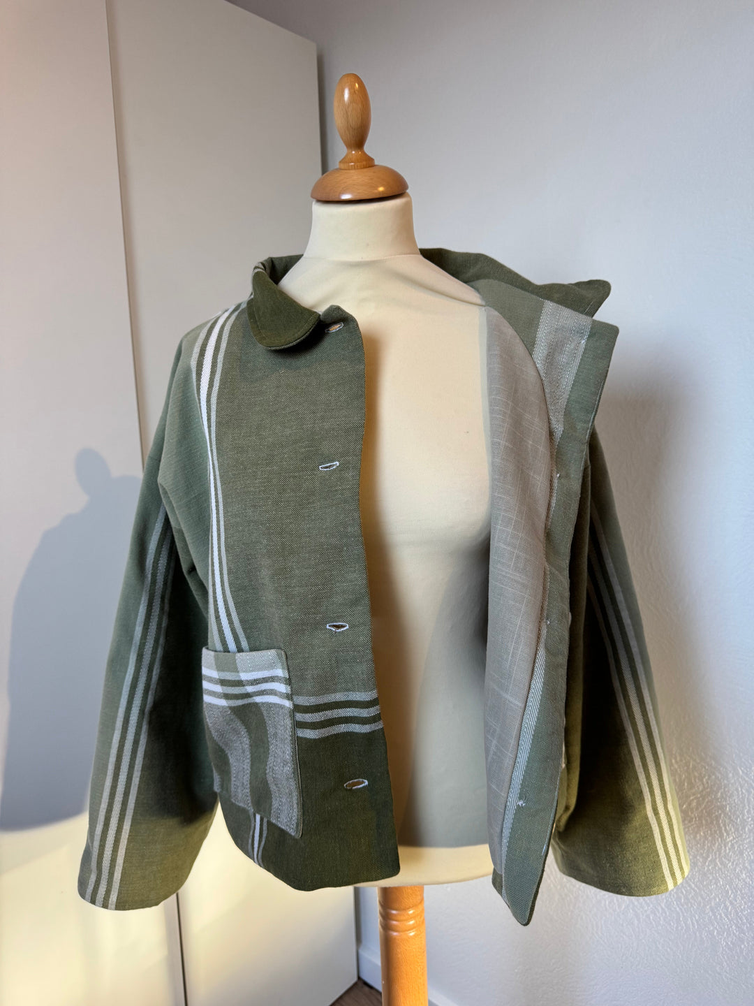 CELIA JAKKE SØMØNSTER – DESIGNET AV DITTE ANDY (STR. 34-50)