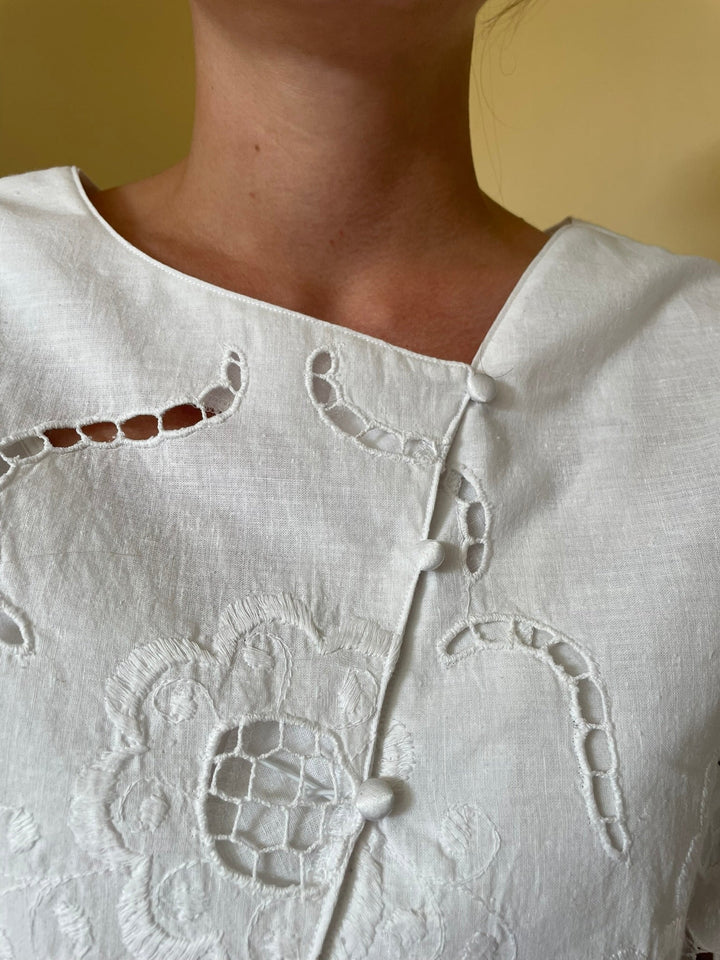 BELLA BLUSE SØMØNSTER – DESIGNET AV DITTE ANDY (STR. 34-50)