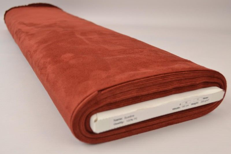TERRAKOTTA IMITERT SEMSKET SKINN – MATT OVERFLATE & ENKELT VEDLIKEHOLD