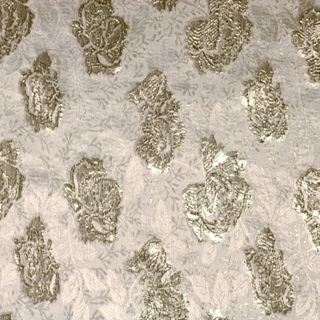CHAMPAGNEFARGET SATENG JACQUARD STOFF MED BLOMSTER (bilde 3 av 3)