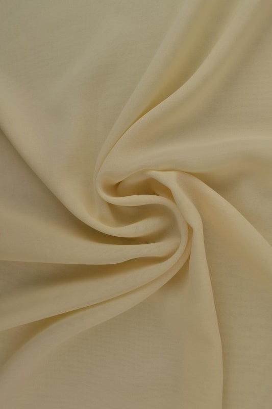 CHAMPAGNE CHIFFON – LETT, GJENNOMSIKTIG & MED FLOTT FALL