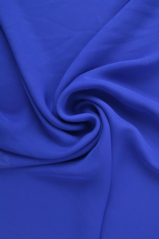 MØRKEBLÅ CHIFFON – LETT, GJENNOMSIKTIG & MED FLOTT FALL