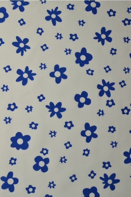 CREME BOMULDSPOPLIN MED BLOMSTERPRINT – MARINEBLÅ
