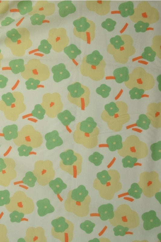 CREME BOMULDSPOPLIN MED GRØNTSAGS- OG BLOMSTERPRINT