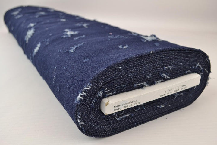 Mørkeblå denimstoff med vasket slitt overflate – metervare til bukser & jakker (bilde 2 av 8)