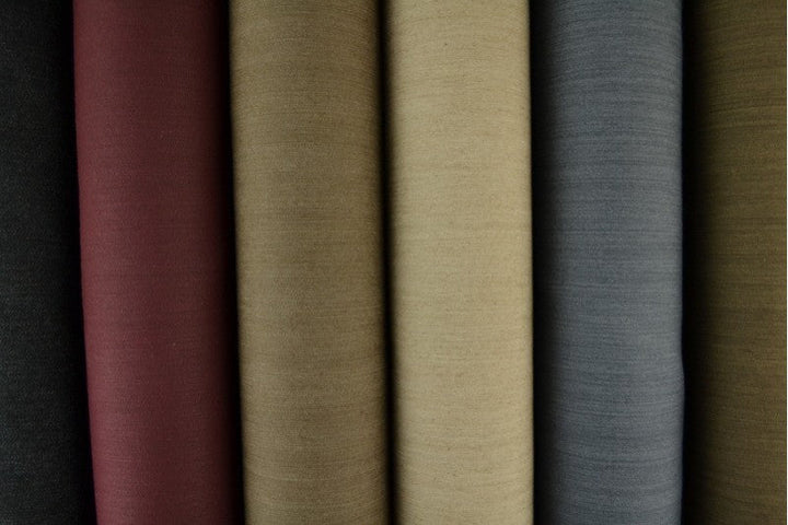 SORTMELERT UVASKET DENIM MED STREKK – 370 G/M²