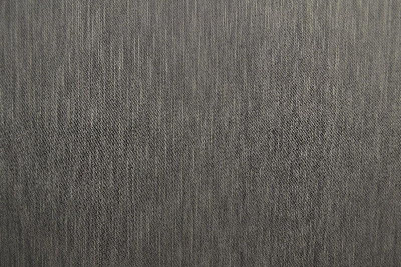KJØLIG MELLOMGRÅ UVASKET DENIM MED STREKK – 370 G/M²