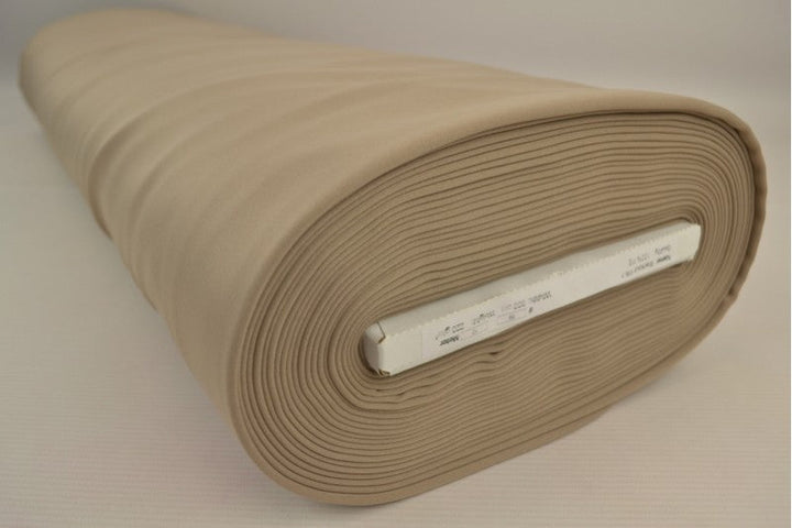 TAUPE MØRKLEGGINGSSTOFF – BRANNHEMMENDE GARDINSTOFF (300 CM)