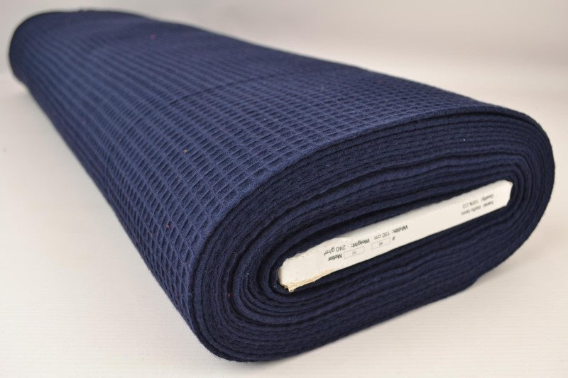 NAVY VAFFELPIQUÉ – ABSORBERENDE & HURTIGTØRKENDE
