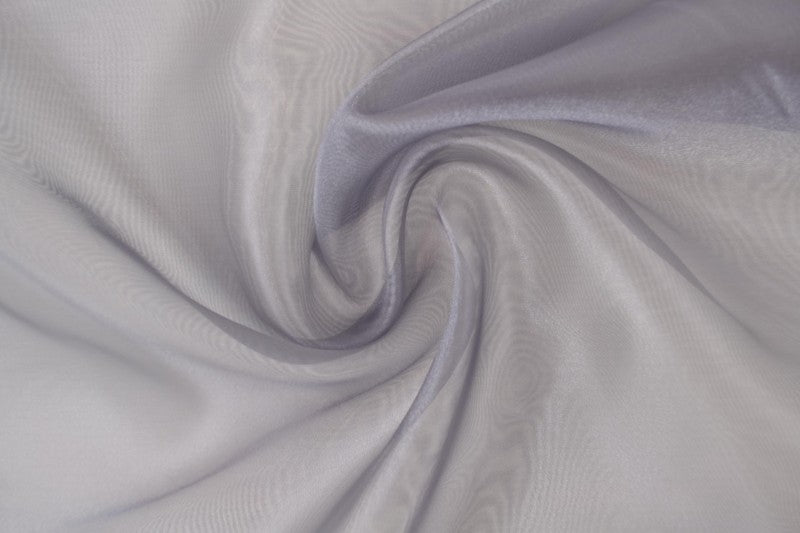 GRÅ ORGANZA STOFF – TRANSPARENT OG SKINNENDE