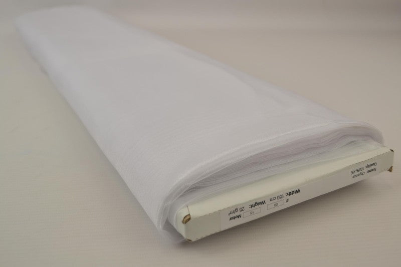 HVIT ORGANZA STOFF – TRANSPARENT OG SKINNENDE