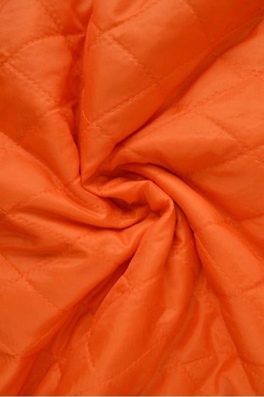 ORANGE QUILTET STOFF MED VATTERT BAKSIDE
