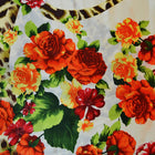 LYS SILKESTOFF MED BLOMSTER OG LEOPARDTRYKK