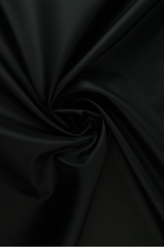 SORT LETT VANNTETT POLYESTER – SLITESTERK & HURTIGTØRKENDE