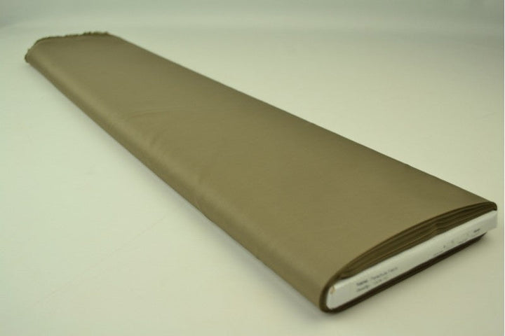 TAUPE LETT VANNTETT POLYESTER – SLITESTERK & HURTIGTØRKENDE