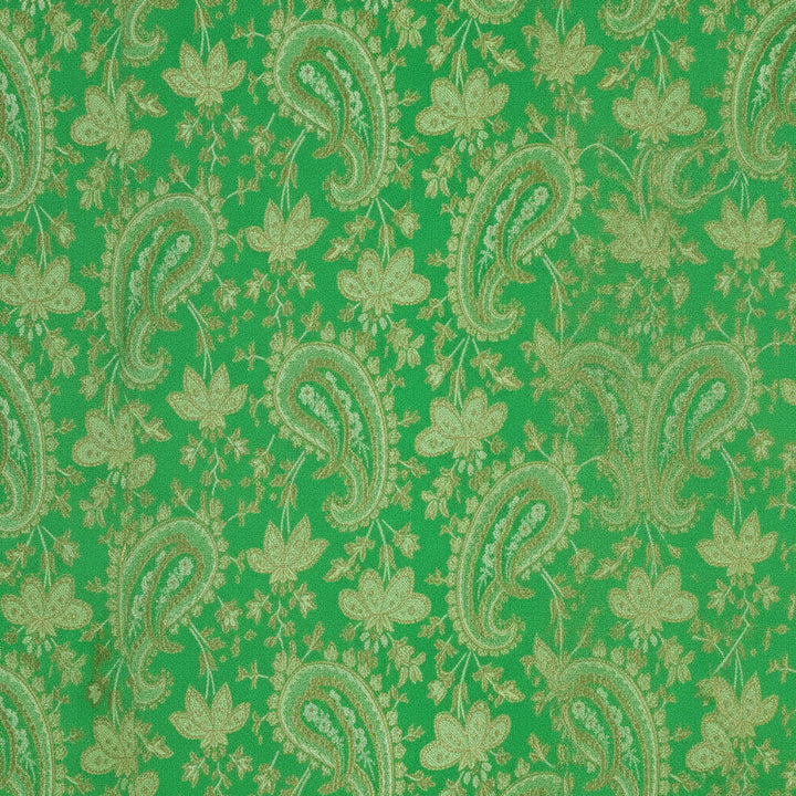 GRØNT SATENG JACQUARD STOFF MED BLADER (bilde 1 av 3)