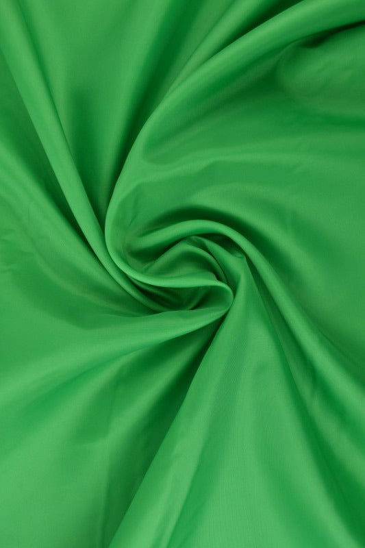 GRØN POLYESTER FOER – GLAT, LET & LET GLANS