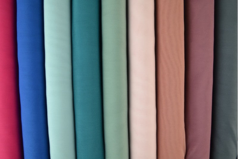 TAUPE LYCRA MESH – ELASTISK NETTINGSTOFF, SEMITRANSPARENT