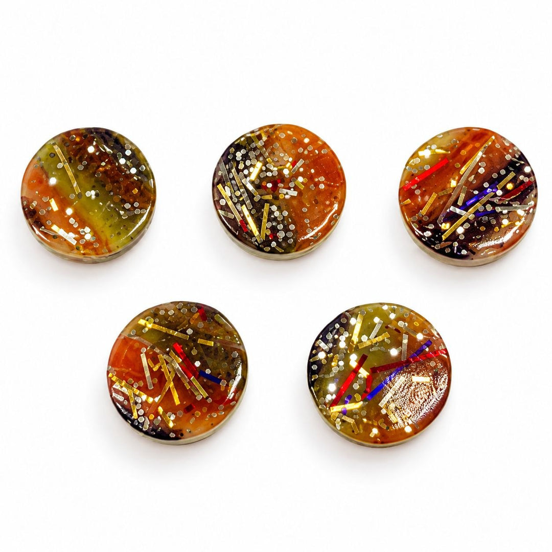 RAV/ORANGE KNAPPER MED OLIVENGRØNNE NUANCER OG MULTICOLOR GLIMMER 5 STK.