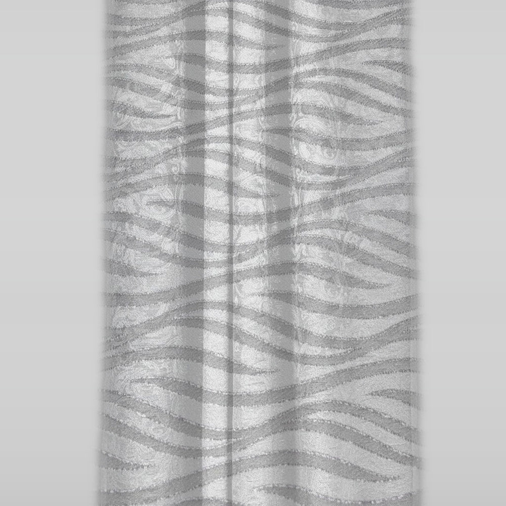 Sølvfarget satinjacquard stoff med bølgemønster — hengende