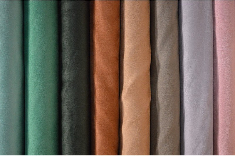 MØRKEBLÅ IMITERT SEMSKET SKINN – MATT OVERFLATE & ENKELT VEDLIKEHOLD