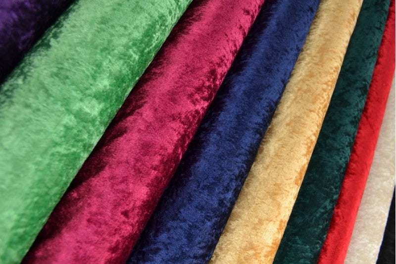 GRØNN KNUST VELOUR STOFF – STRIKKET, ELASTISK & GLANSFULLT FALL