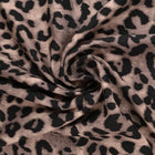 VISKOSESTOFF MED LEOPARDTRYKK