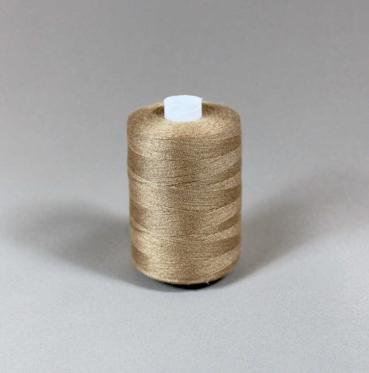 BEIGE STERK POLYESTER SYTRÅD